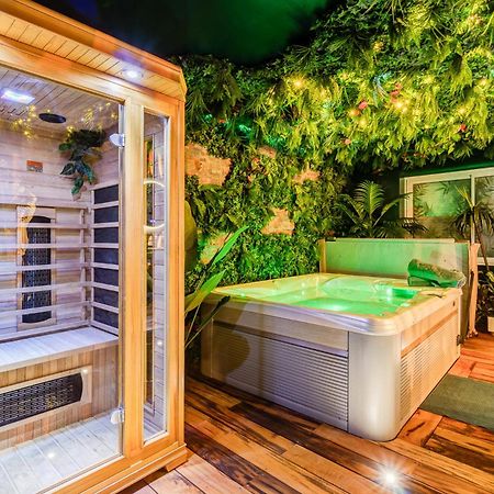 Jungle Love Room Toulouse Exteriör bild